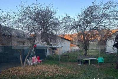 Casă cu 4 camere cu Teren 1600 Mp în Central - 9