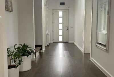 Apartament cu 2 camere decomandat în Central - 4