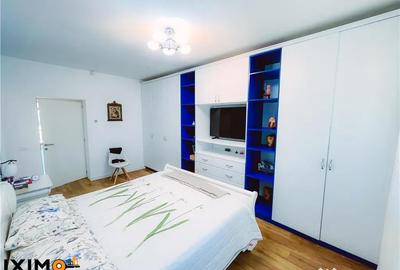 Casă cu 6 camere cu Teren 2151 Mp în Podu Turcului - 12