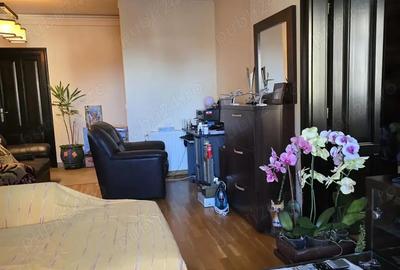 De vanzare apartament cu 2 camere etaj 1 cartier Toscana amenajat loc de parcare in CF - 6
