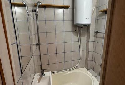 Garsonieră nedecomandată în Central - 1