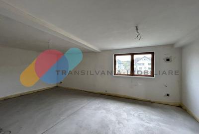 Duplex cu 4 camere cu Canalizare în Copăceni - 12