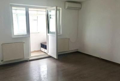 Apartament cu 2 camere semidecomandat în Micro 11 - 5