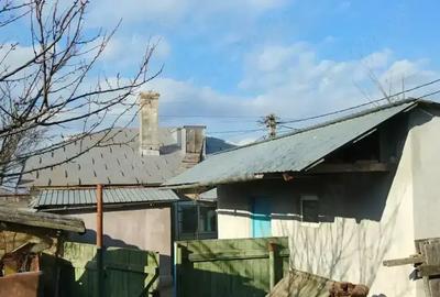 Vand casa com. Nufaru - 1