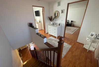 Casă cu 3 camere în Central - 4