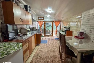 Casă cu 4 camere în Piatra - 3