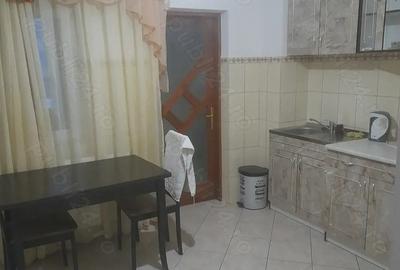 Apartament cu 2 camere decomandat în Central - 1