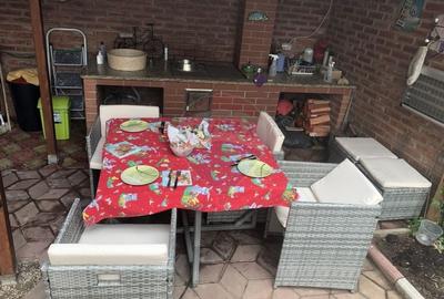 Casă cu 8 camere cu Teren 950 Mp în Roșu - 57