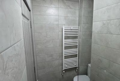 Apartament cu 3 camere semidecomandat în Central - 9