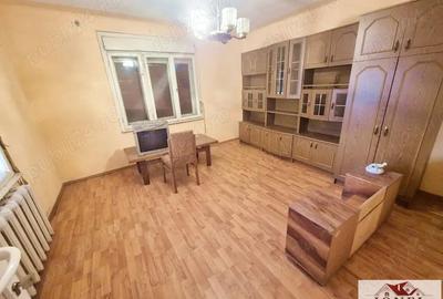 De vanzare casa in Sard -1800 mp teren - 2