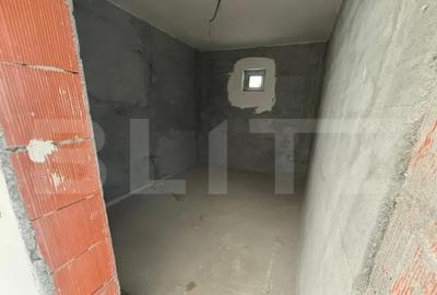 Casă cu 3 camere cu Teren 700 Mp în Sud - 3