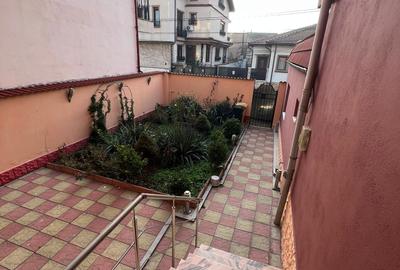 Vila de închiriat aproape de Bulevardul Mamai - 2
