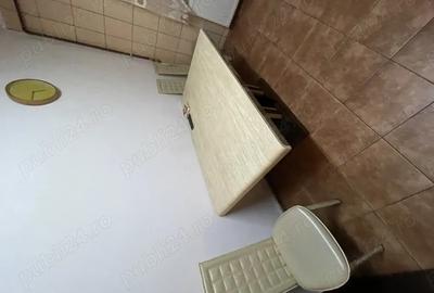 Particular De vanzare apartament de 2 camere Strada Glicinelor nr 8 - 2
