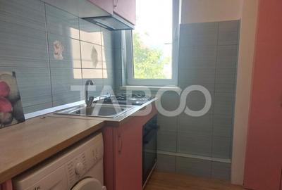 Apartament 3 camere renovat total 38 mp etaj 3 Stejarului Ci Apartament 3 camere renovat total 38 mp etaj 3 Stejarului Ci - 1