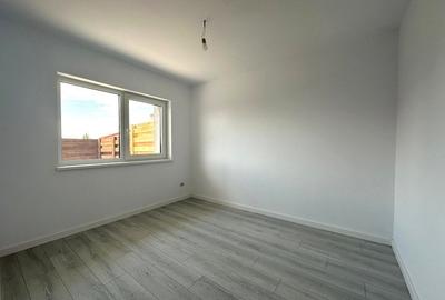 Duplex cu 5 camere cu Teren 200 Mp în Popas Păcurari - 6