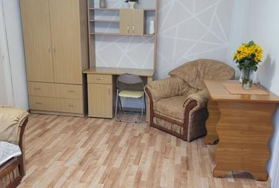 Apartament cu 2 camere semidecomandat în Alexandru cel Bun - 1