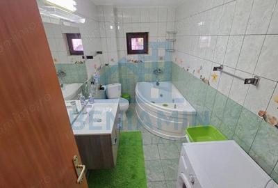 Apartament cu 3 camere semidecomandat în Craiovița Nouă - 9