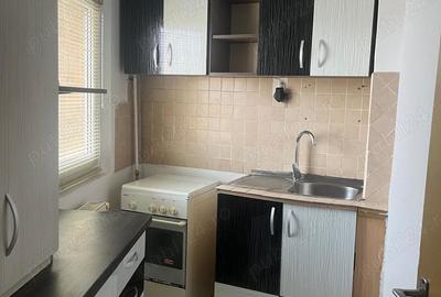 Inchiriez garsoniera, cartier Tractorul, Bra?ov - 8