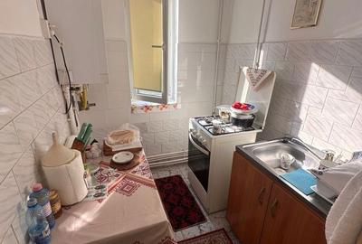 Apartament cu 3 camere semidecomandat în Micro 14 - 6