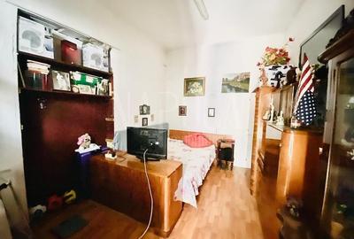 Casă individuală cu 5 camere cu Canalizare în Central - 2