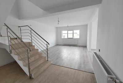 Casa individuala  P+1E   -   4 Camere   -  Pompa de caldura   -  Teren 370 mp - 11