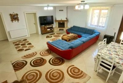 Casă cu Teren 1440 Mp în Central