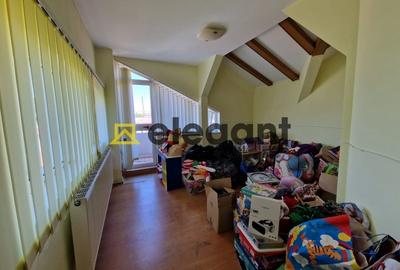 Casa D+P+1E+M si spatiu S+P, 862 mp, teren 690 mp, Piata Chiriac - 19