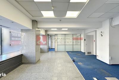 Spațiu comercial, de 370 mp, în Centrul Civic - 1
