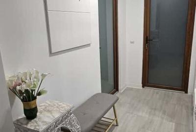 Apartament renovat si amenajat complet, 2 camere - PRIMA INCHIRIERE! Apartament renovat si amenajat complet, 2 camere - PRIMA INCHIRIERE! - 3