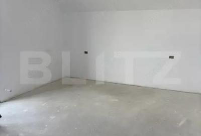 Casă cu Teren 400 Mp în Central - 3