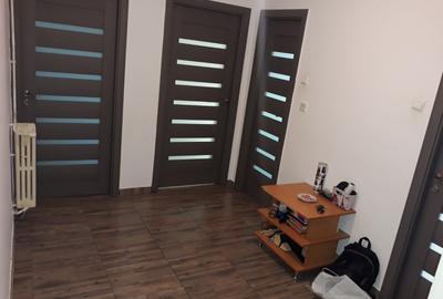 Apartament cu 2 camere decomandat în Sud