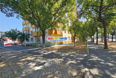 Apartament cu 3 camere decomandat în 13 Septembrie