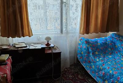 Apartament cu 3 camere semidecomandat în Trivale - 2