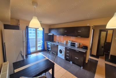 Apartament cu 3 camere decomandat în Micro IV - 9