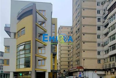 Apartament cu 2 camere, mobilat în Ultracentral