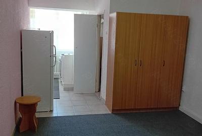 Garsonieră semidecomandată în Central - 5