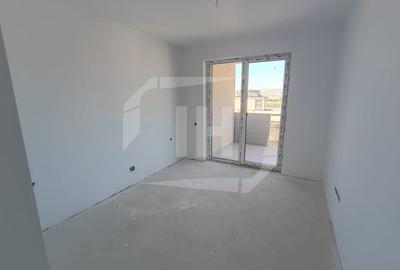Apartament cu 4 camere semidecomandat în Între Lacuri - 9
