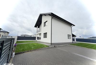 Casă cu 4 camere cu Teren 451 Mp în Miroslava - 2