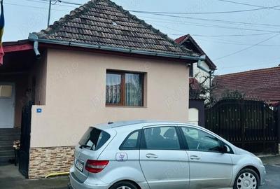 Casă cu 5 camere cu Teren 900 Mp în Cristian - 2