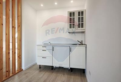 Casă cu 6 camere cu Teren 180 Mp în Dorobanți - 14