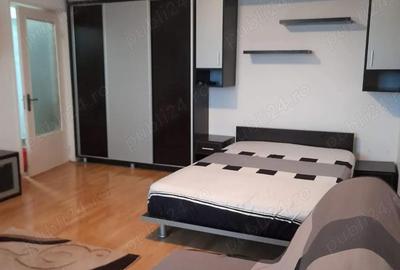 Proprietar vand garsoniera 43 m2 - 5