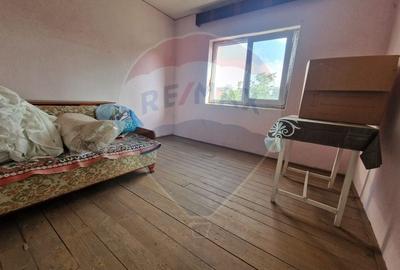 Casa de vanzare P+1 Mihail Kogalniceanu teren 524 mp Jud Constanta - 7