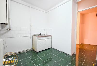 Apartament cu 3 camere decomandat în Lenin - 20