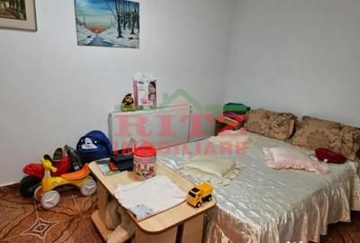 Casă cu 3 camere cu Teren 121 Mp în Central - 2