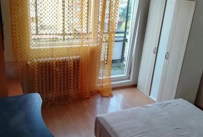 Apartament cu 3 camere decomandat în Aradul Nou - 3