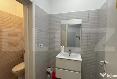 Spațiu comercial, de 63 mp, în 1 Mai - 6