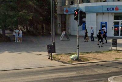 Unirii 118 mp spatiu cu trafic intens sector 4 - 4