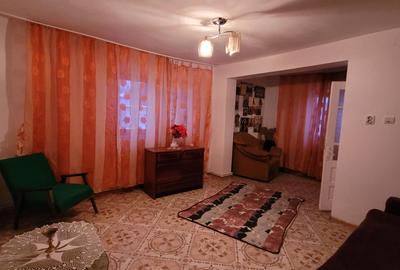 LUMINA - CASA 3 CAMERE- DECOMANDATA -TEREN 501MP -70.000 EURO - 3