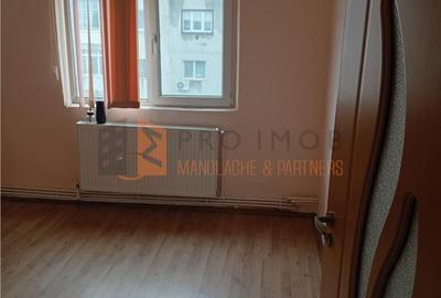 Apartament cu 2 camere decomandat în Broșteni - 3