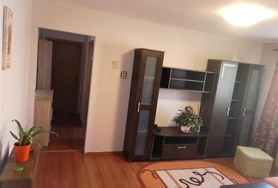 3 camere  Cetatii centrala proprie - 3